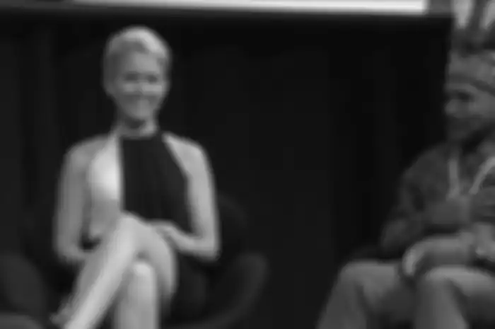 Benny Wenda menjadi pembicara di TEDxSydney bersama Jennifer Robinson pada 2013 silam