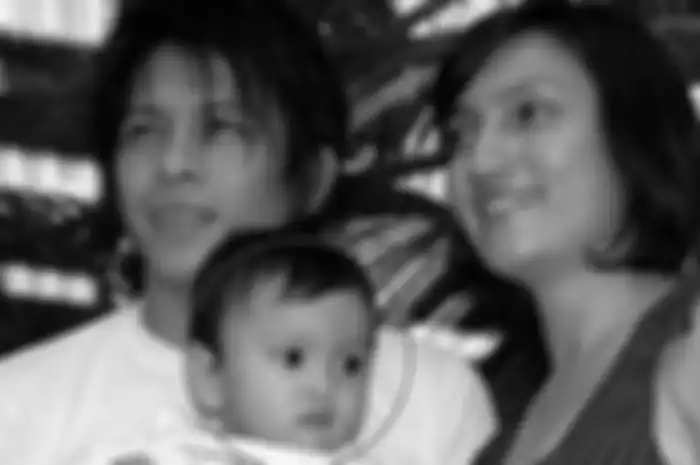 Ariel NOAH dan Sarah Amalia