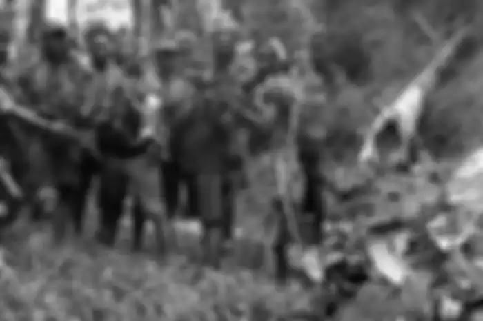 KKB Ngaku tembak helikopter TNI