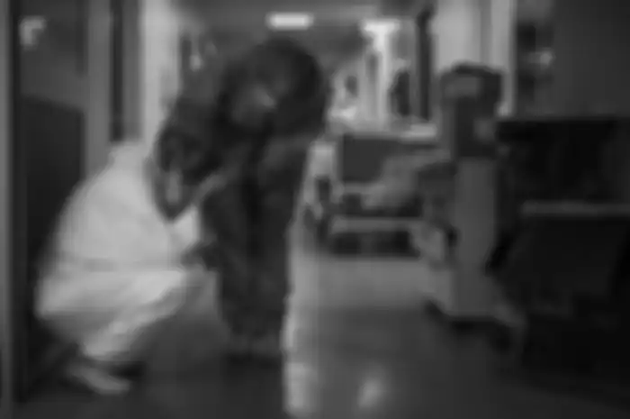 Kisah seorang perawat yang diusir dari indekosnya karena parno virus corona.