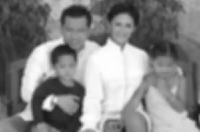 Potret kebersamaan Krisdayanti dan Anang Hermansyah saat masih berkeluarga