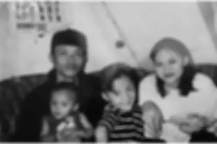 Rizky Febian Unggah Foto lawas, bersama Sule, Putri Delina, dan Lina