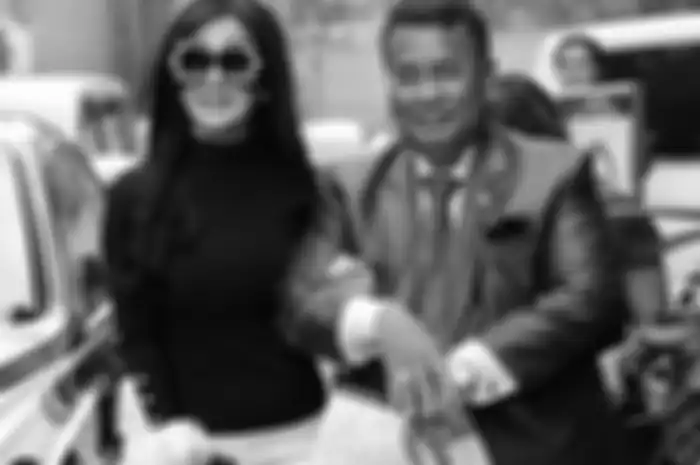 Syahrini dan Hotman Paris.