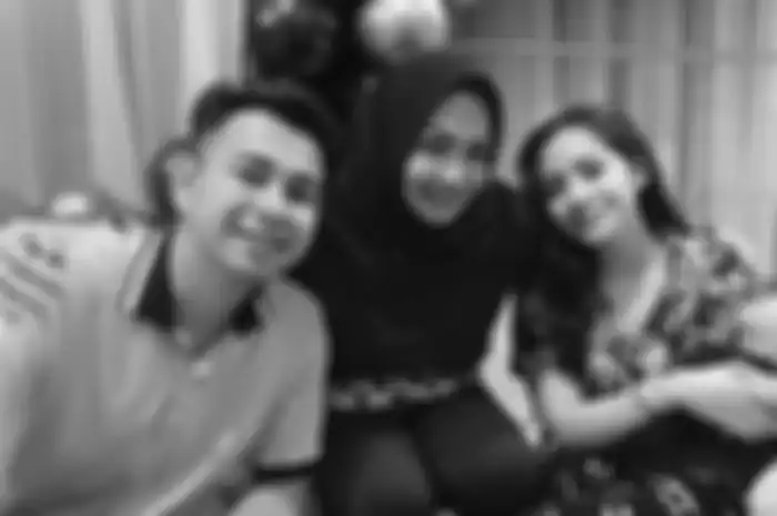Raffi Ahmad , Mama Rieta, dan Nagita Slavina