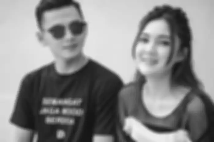 Nella Kharisma dan Dory Harsa
