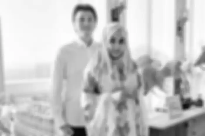 Syahrini dan Reino Barack