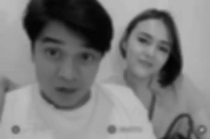 Amanda Manopo tak mempersoalkan bila Billy Syahputra sering gonta-ganti pacar.
