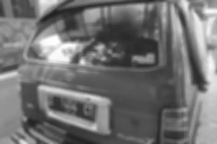 Kijang biru milik H adas