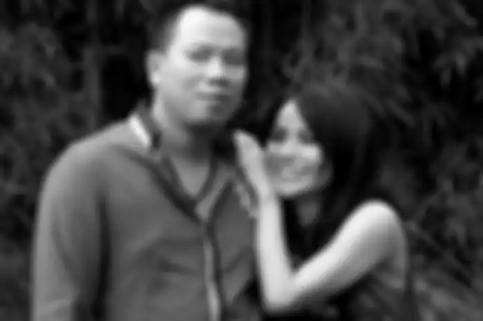 Vicky Prasetyo dan Devi Demplon