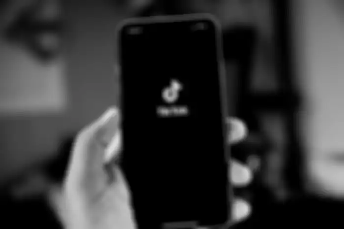logo tiktok di hp