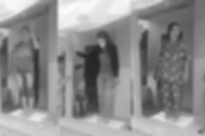 Bikin Heboh Jagat Maya, Viral Video Tiga Wanita Injak Al Quran untuk Bersumpah, MUI Karawang Langsung Angkat Suara