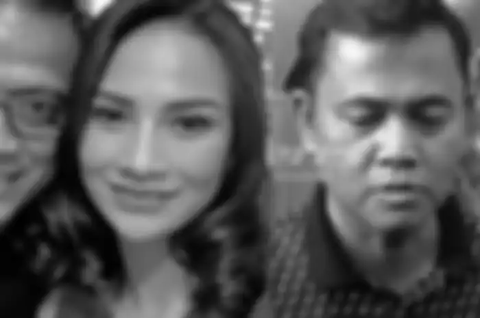 Doddy Sudrajat (kiri), Vanessa Angel (tengah), Faisal (kanan).