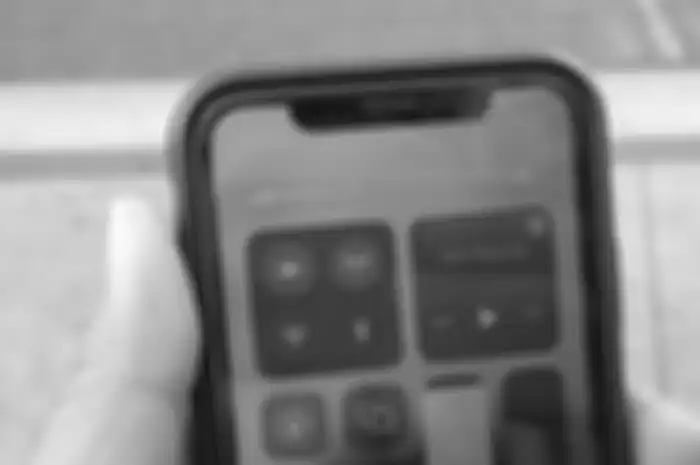 Mencoba kartu SIM Verizon di iPhone Xr
