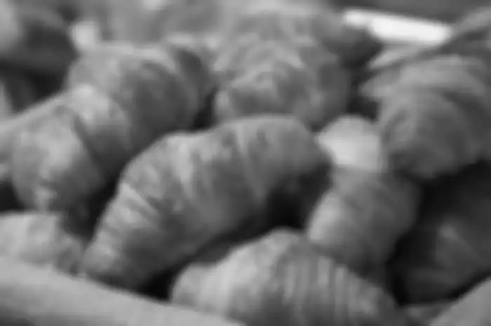Croissant dan croffle pada dasarnya merupakan kudapan yang sama-sama dari Prancis.