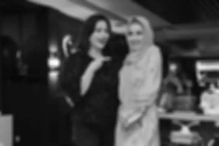 Cut Keke dan Dina Lorenza