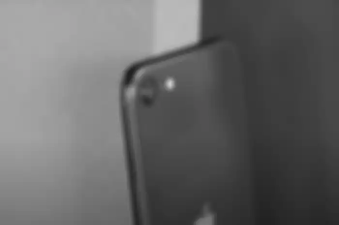 iPhone SE 2022