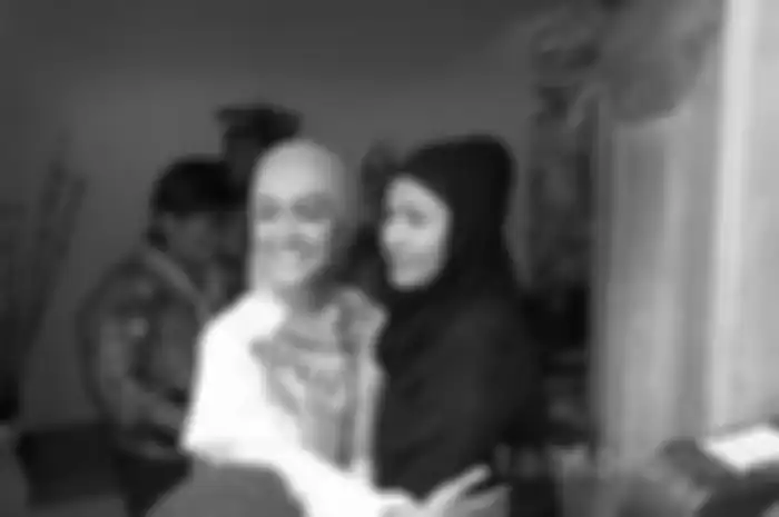Ria Irawan dan Julia Perez