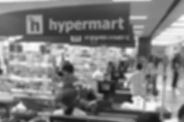 Ilustrasi supermarket Hypermart untuk rekomendasi belanja cerdas pakai promo Gopay