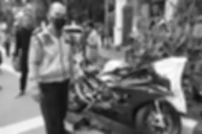 Sopir minibus terlibat kecelakaan maut di Senayan, Jakarta Pusat. Begini nasibnya usai pengendara moge tewas di rumah sakit. 
