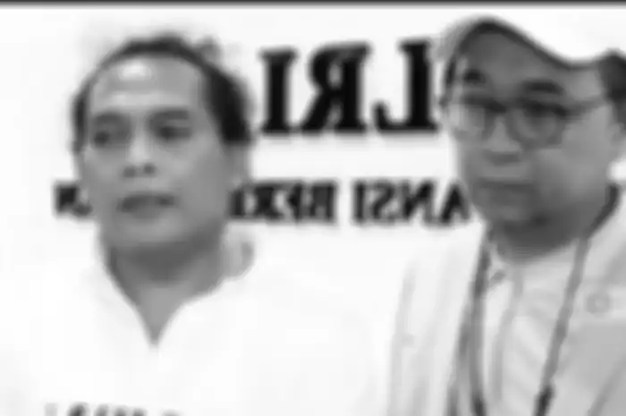 Pengacara Deolipa Yumara bilang begini saat mantan kliennya disebut kena PHP Ferdy Sambo duit Rp 1 miliar. Foto terkininya dibahas.