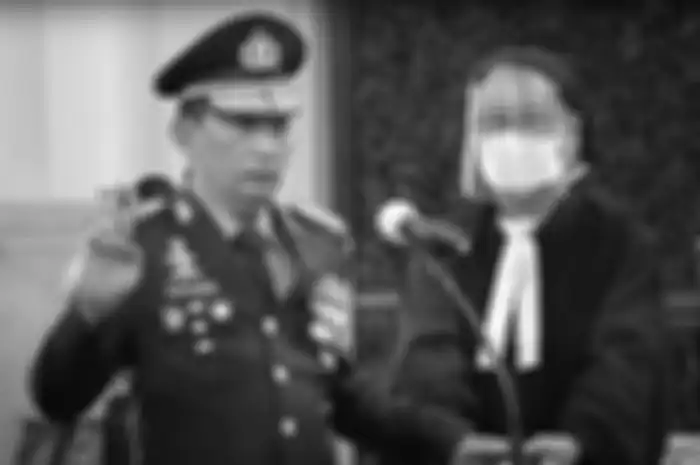 Putra Kapolri Jenderal Listyo Sigit ternyata 3 kali gagal lolos Akpol. Anak KSAD Jenderal Dudung masuk Akmil jadi sorotan. 