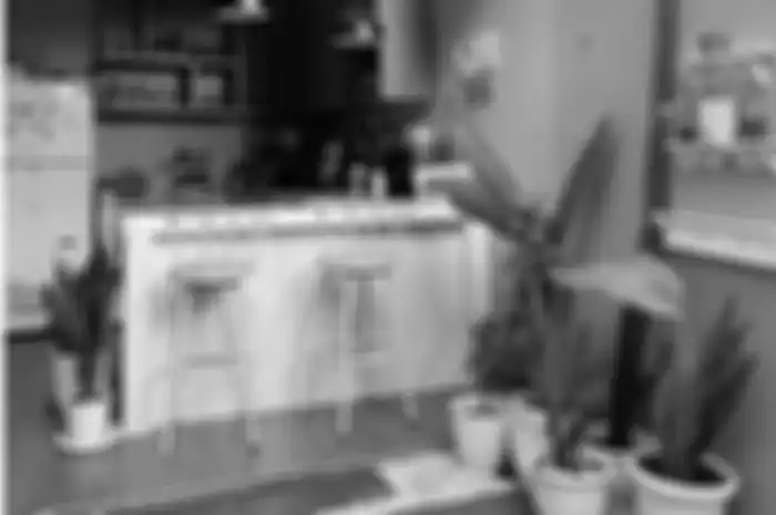 Desain dapur terbuka minimalis ini bikin tetangga ngotot ingin meniru idenya. Saking segarnya jadi ngangenin! Intip 7 foto inspirasinya.