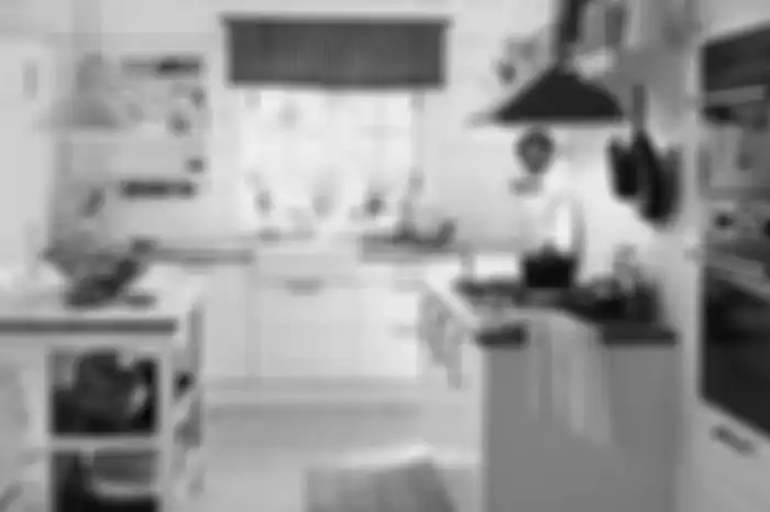 Desain dapur mungil mencuri perhatian berkat dekorasi berwarna. Sederhana tapi foto estetiknya bikin kita tergoda.