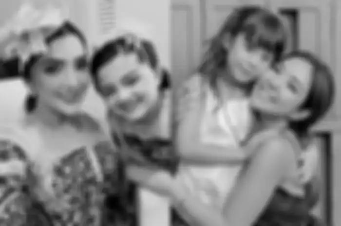 Ashanty dan Arsy (kiri), Gisella Anastasia dan Gempi (kanan) 