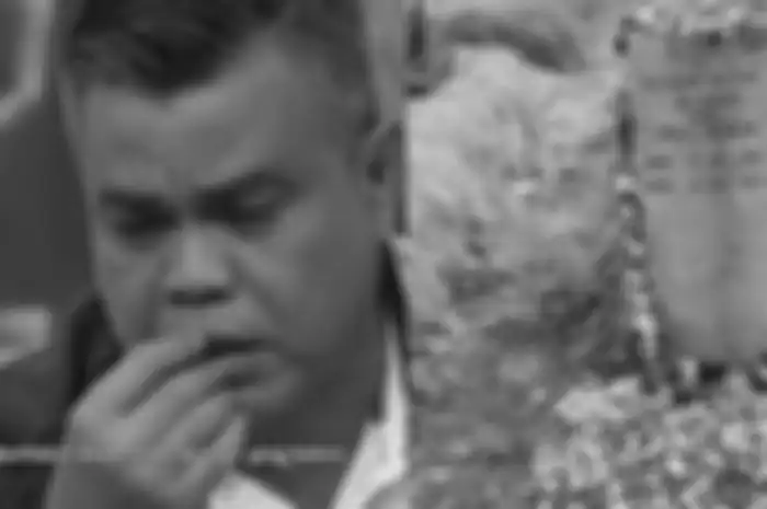 Putri sulung Abdel Achrian meninggal dunia.