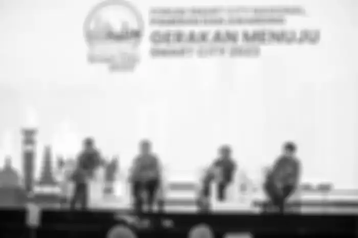 Diskusi panel Pembangunan Infrastruktur Smart City dengan metode KPBU