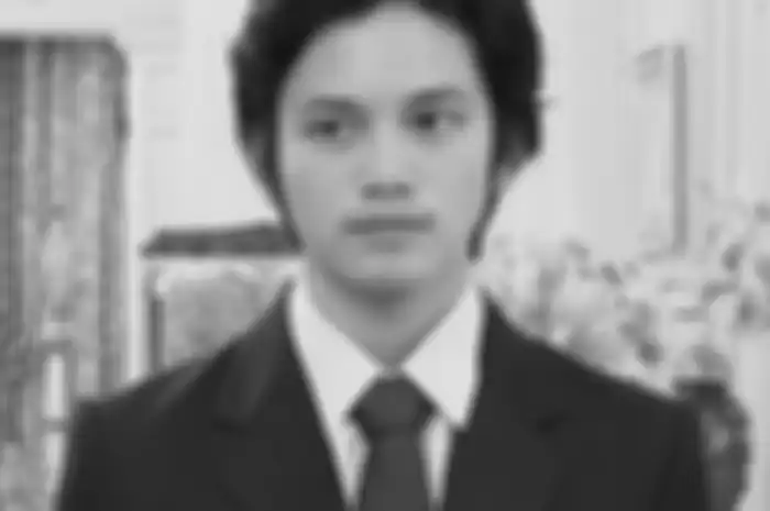 Pesona Pangeran Wakeel yang tampan dan berwibawa
