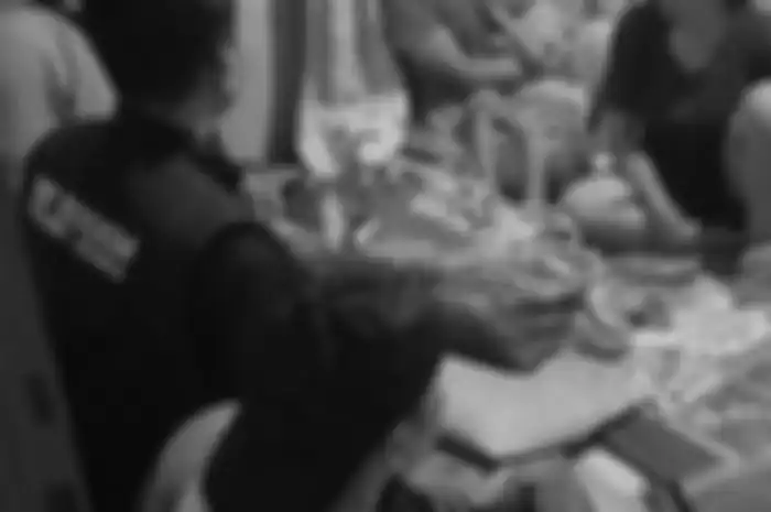 SN, remaja putri berusia 18 tahun pembunuh bayinya saat diamankan Satreskrim Polres Jepara di rumah orang tuanya di Kecamatan Nalumsari, Jepara, Senin (25/3/2023).