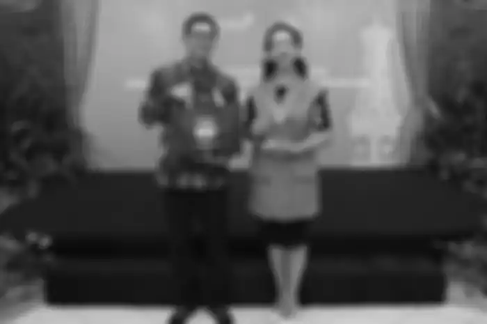 Taveloka menjadi partner dariwisata keraton Yogyakarta, [Kiri - kanan] Iko Putera, CEO of Transport Traveloka - Gusti Kanjeng Ratu (GKR) Bendara, Pengageng KHP Nitya Budaya Keraton Yogyakarta