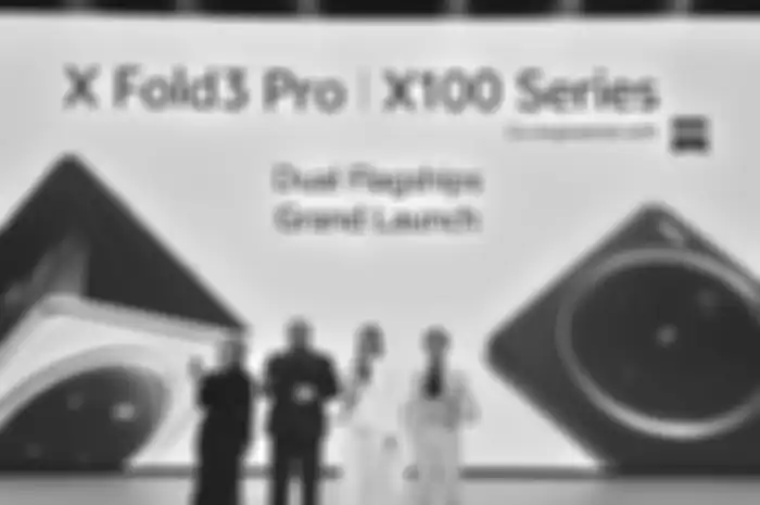 vivo resmi menghadirkan smartphone kelas flagship terbaru, X Fold3 Pro dan X100 Series