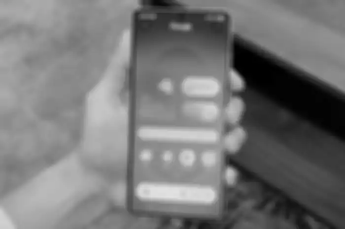 Galaxy S25 series menghadirkan kemampuan untuk mencari judul lagu dengan fitur circle to search hasil kolaborasi Samsung dan google