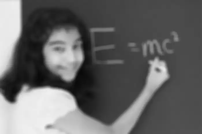 Lydia Sebastian lebih pintar dari Alber Einstein