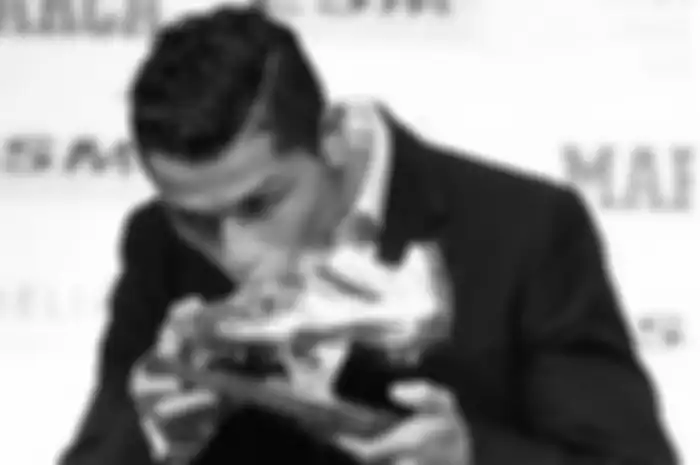 Ronaldo dan Sepatu Emasnya 