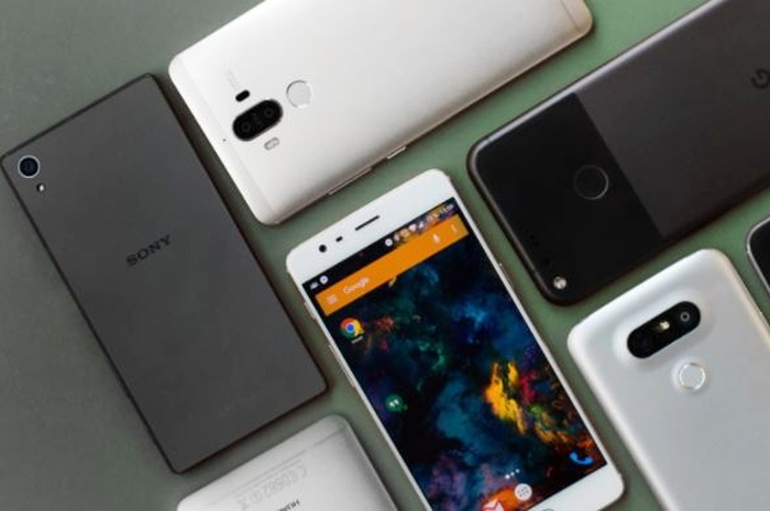 Smartphone RAM 3 GB di bawah 2 juta