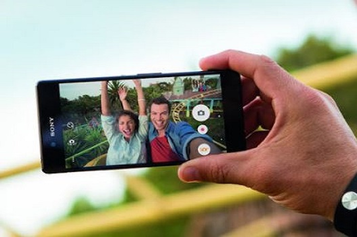 Smartphone dengan Kamera Selfie Terbaik