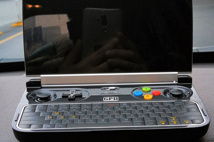 Laptop Gaming Mini