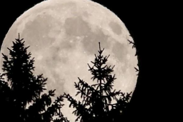 Supermoon