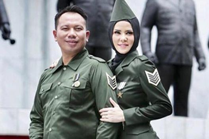  Vicky Prasetyo dan Angel Lelga.