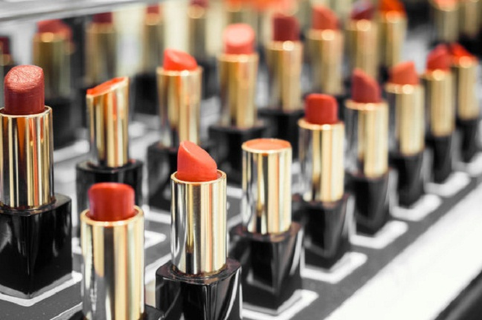 Ilustrasi lipstick