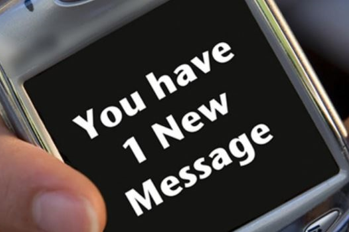 SMS kamu disimpan Facebook