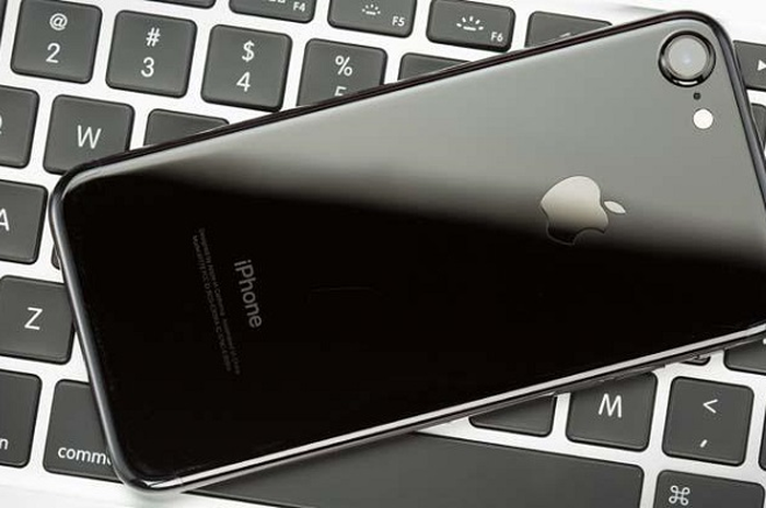 iPhone 7