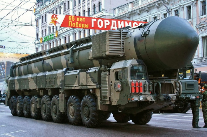 Rusia membuat drone berbentuk seperti torpedo raksasa untuk membawa hulu ledak nuklir seberat hingga dua megaton.