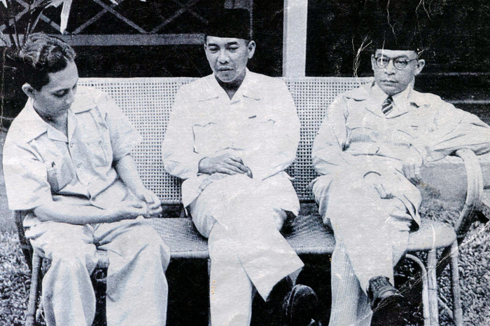 Akan tetapi setelah perang Papua pun menjadi wilayah Indonesia, dalam konteks untuk mengakhiri penjajahan Belanda di NKRI.