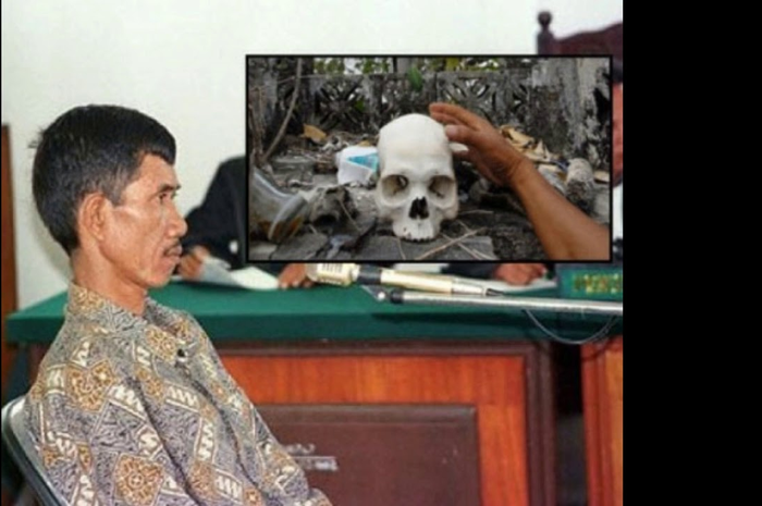 Dukun AS alias Ahmad Suradji yang telah membunuh 42 wanita.