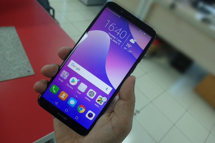 Huawei Nova 2i Lite