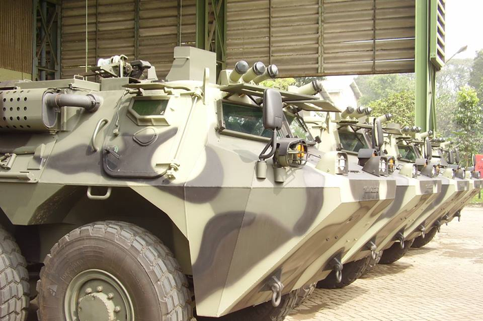 Panser Anoa produk PT Pindad